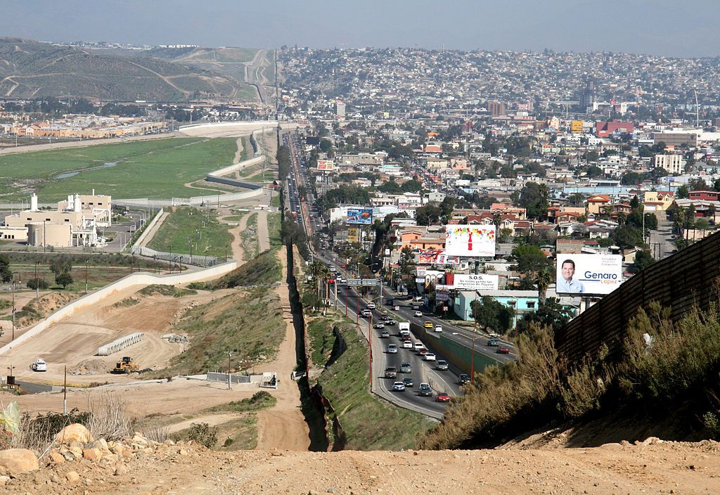 Grenze zwischen USA und Mexiko - Foto: Wikimedia